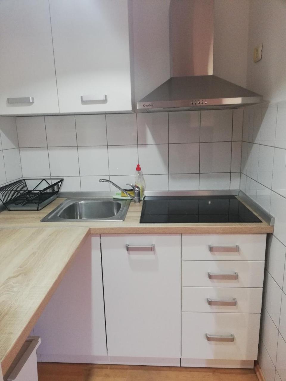 Studio C, Free Parking Пула Екстериор снимка